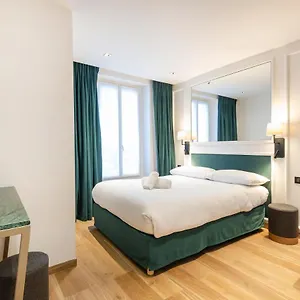 Au Coeur De Republique Hotel